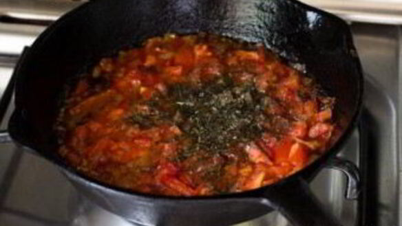 ШАГ 5. икра из запеченных баклажанов