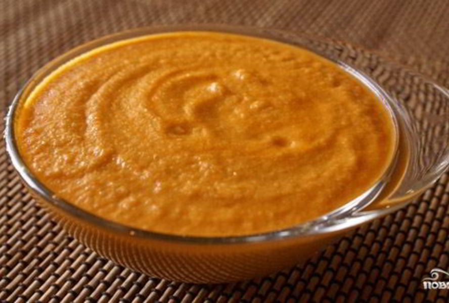 Кабачковая икра с морковью и томатной пастой