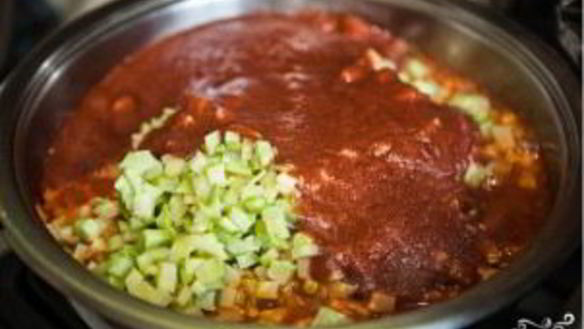 ШАГ 4. кабачковая икра тушеная