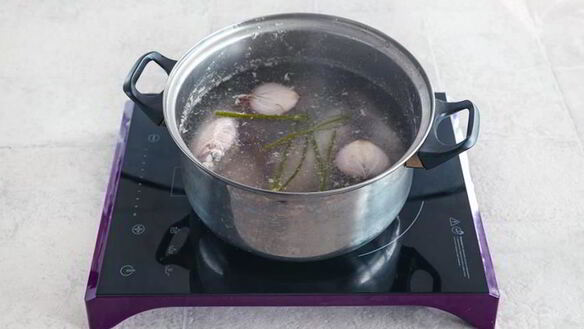 ШАГ 2. холодец из индейки