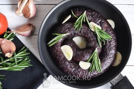 Кровяная колбаса с гречкой