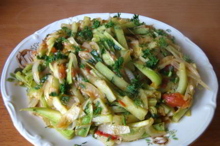 Летняя закуска из кабачков