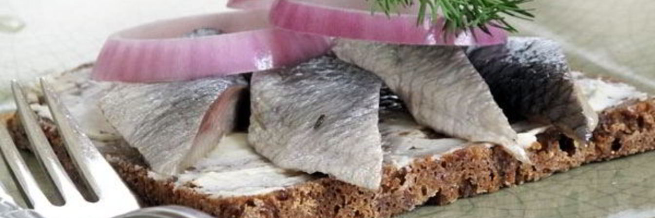 Маринованная селедка