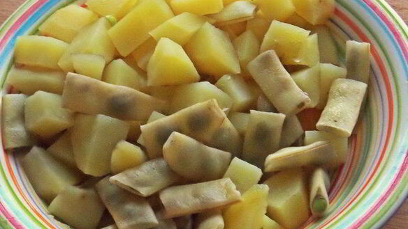 ШАГ 3. фриттата с лососем и картофелем