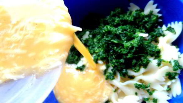 ШАГ 10. фриттата с макаронами и шпинатом