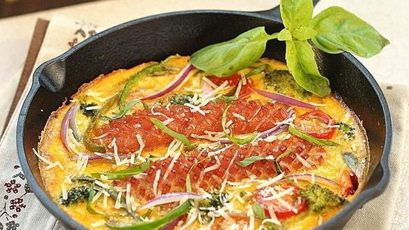 ШАГ 10. фриттата с сосисками и овощами