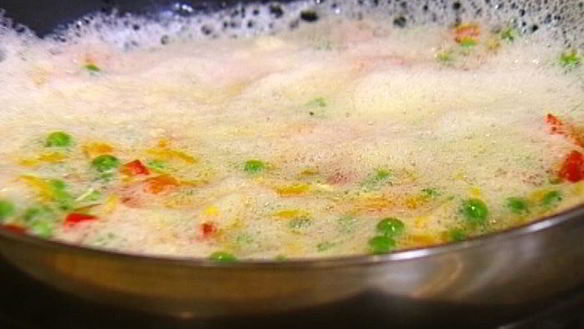 ШАГ 9. фриттата с тыквой, зеленым горошком и сладким перцем