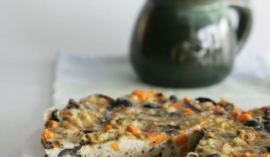 Рецепт оливковая фриттата со сладким картофелем и красным луком