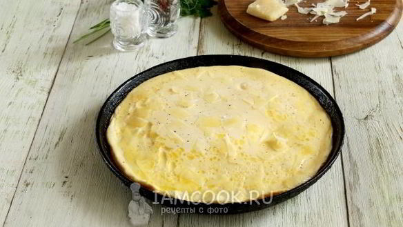 ШАГ 7. омлет на сметане на сковороде