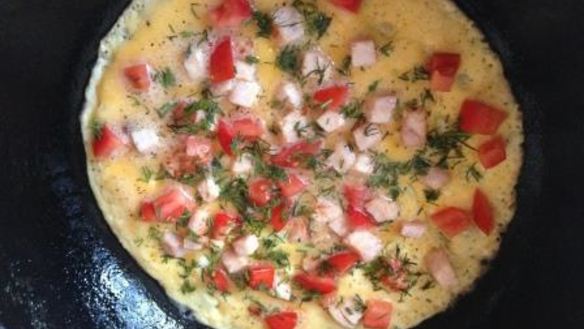 ШАГ 3. омлет по-каталонски