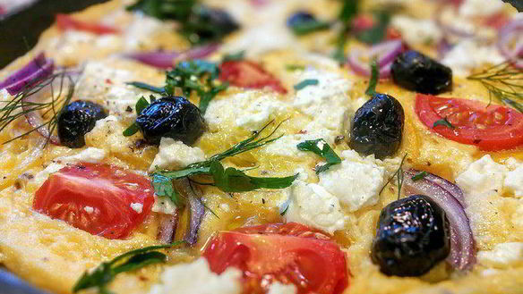 ШАГ 6. омлет по мотивам греческого салата