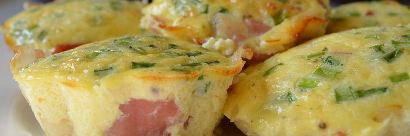 Омлет с беконом в формочках