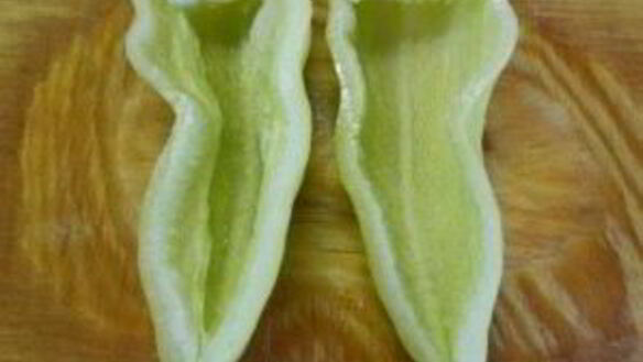 ШАГ 3. омлет с болгарским перцем