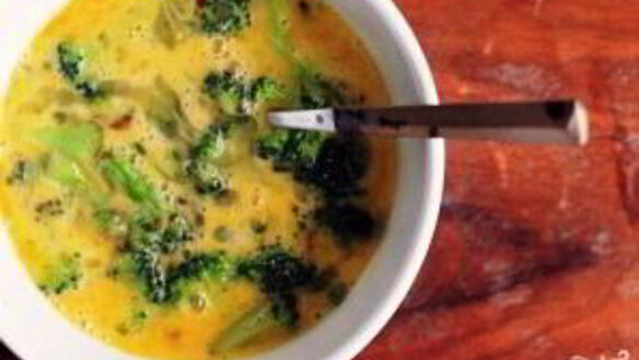 ШАГ 3. омлет с брокколи