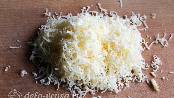 ШАГ 3. омлет с брынзой