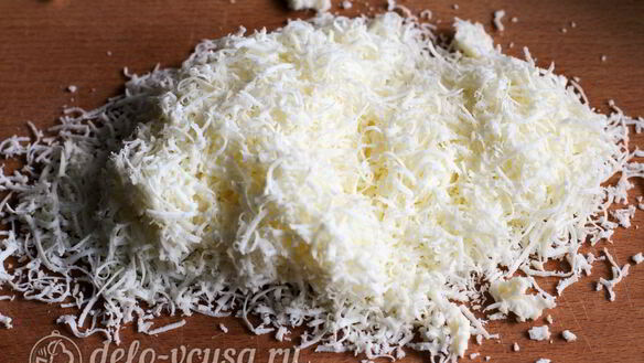 ШАГ 4. омлет с брынзой