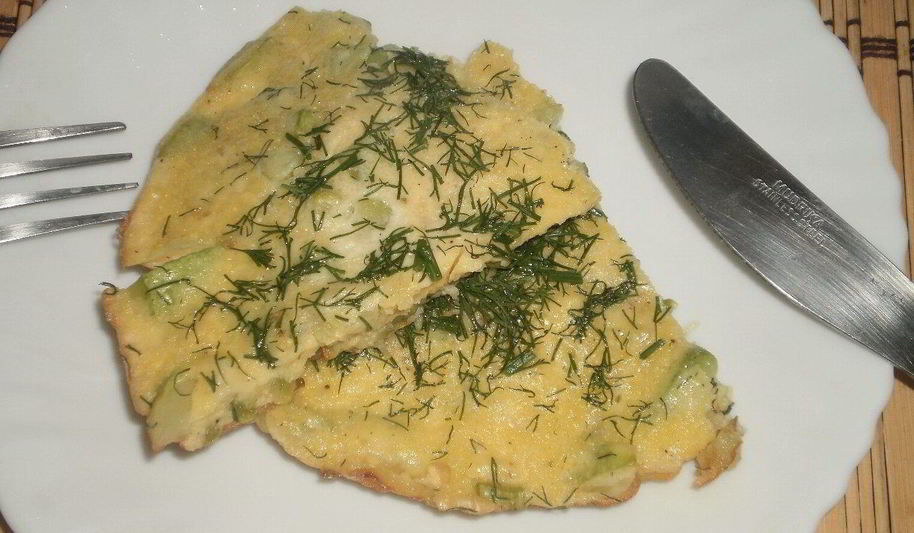 Рецепт омлет с кабачками в мультиварке