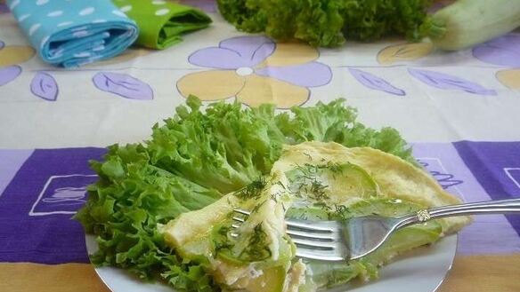 ШАГ 3. омлет с кабачками