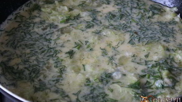 ШАГ 5. омлет с кабачком и зеленью