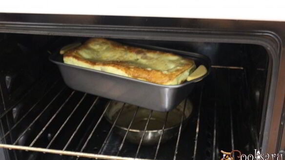 ШАГ 6. омлет с копченым мясом и зеленым горошком