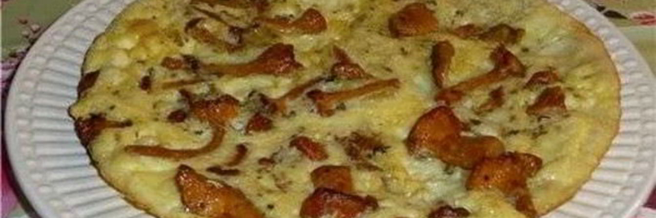 Омлет с творогом и лисичками