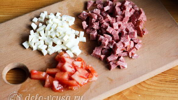 ШАГ 2. омлет с ветчиной и сыром