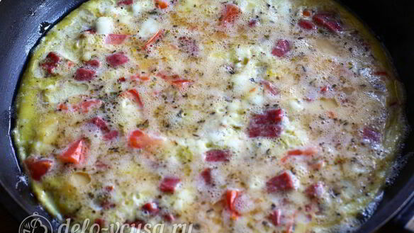 ШАГ 5. омлет с ветчиной и сыром