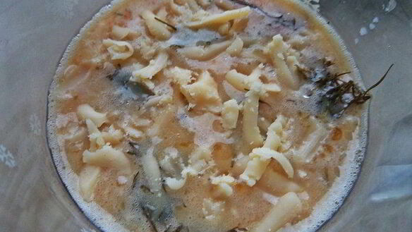 ШАГ 5. омлет с зеленью за 2 минуты