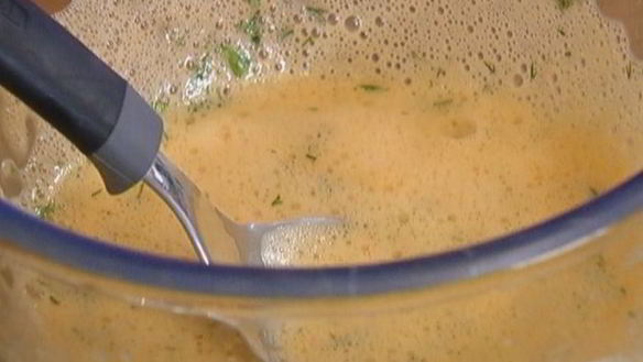 ШАГ 6. омлет со шпинатом и помидорами черри