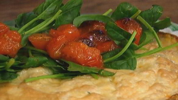 ШАГ 10. омлет со шпинатом и помидорами черри