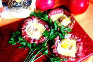 Омлетный цветочек под сыром Джюгас