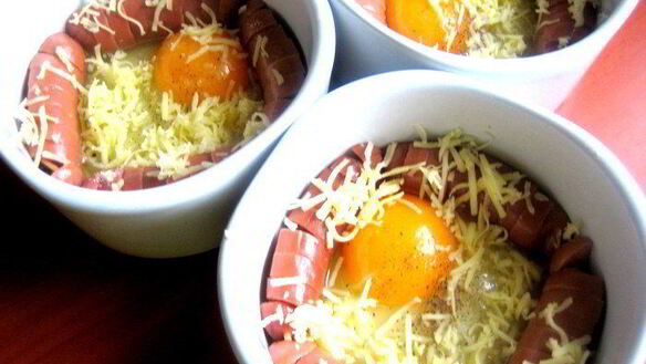 ШАГ 9. омлетный цветочек под сыром джюгас