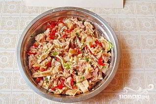 Острая закуска из свиных ушей