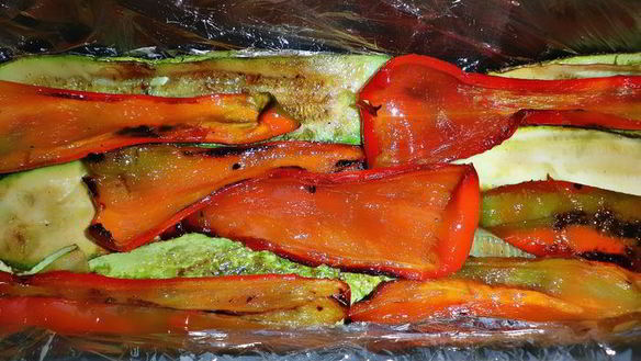 ШАГ 11. овощной террин в томатном желе