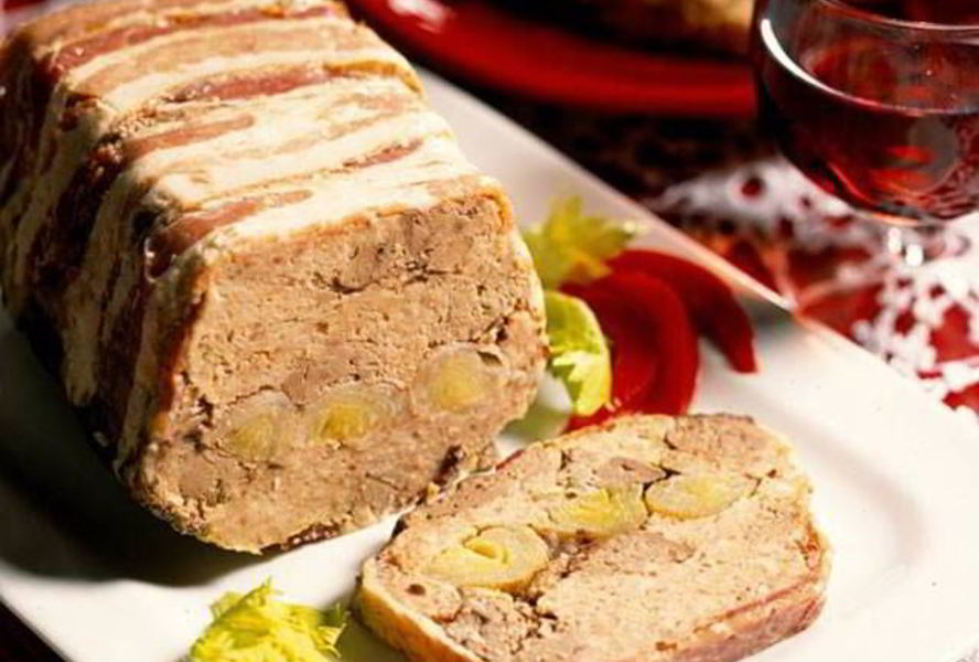 Нежный паштет с куриной печенью