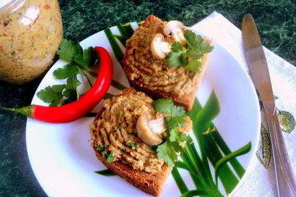 Паштет из фасоли с грибами