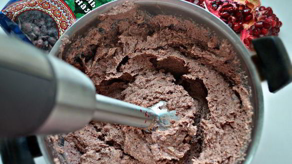 ШАГ 5. паштет из красной фасоли с гранатом