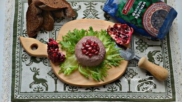 ШАГ 7. паштет из красной фасоли с гранатом