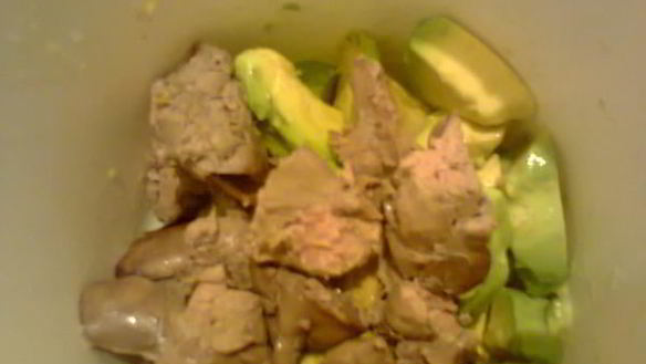 ШАГ 4. паштет из куриной печени с авокадо