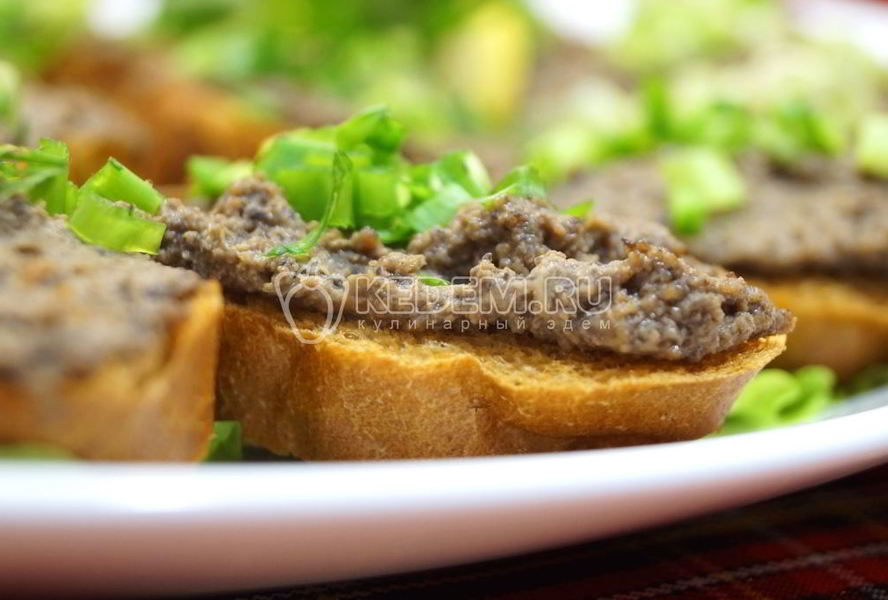 Паштет из куриной печени с грибами