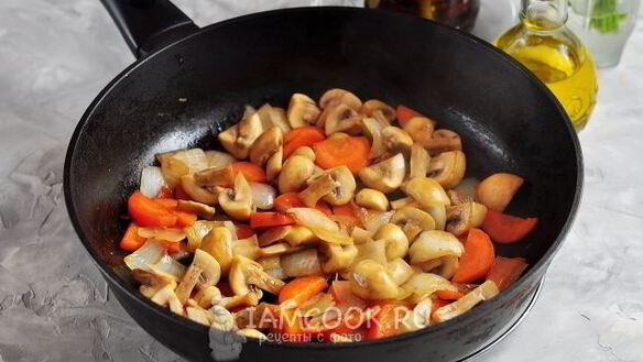 ШАГ 5. паштет из маша с грибами