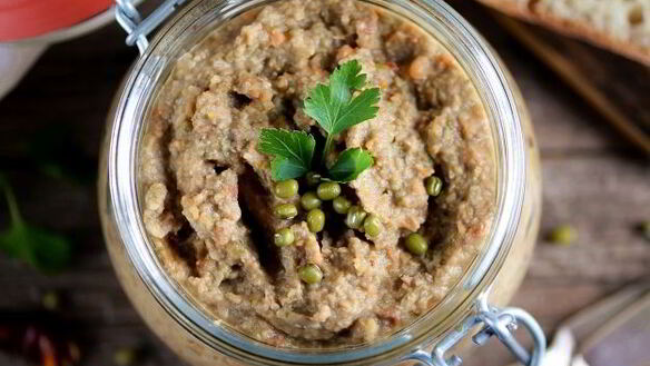 ШАГ 9. паштет из маша с грибами