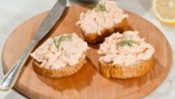 ШАГ 4. паштет из мойвы