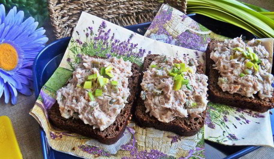 Рецепт паштет из тунца с яблоком и рисом