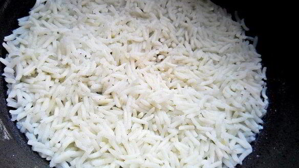 ШАГ 3. паштет из тунца с яблоком и рисом