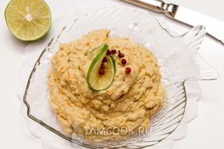 Яичный паштет с печенью трески и овощами