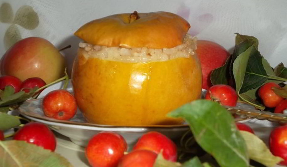 Рецепт печеные яблоки, фаршированные рисом