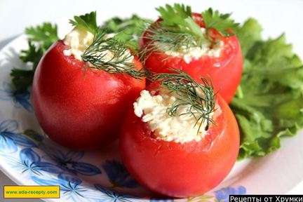 Помидоры фаршированные чесноком сыром