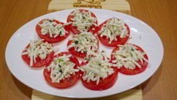 ШАГ 4. помидоры с брынзой
