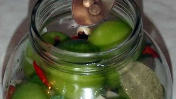 ШАГ 39. помидоры, зеленые фаршированные